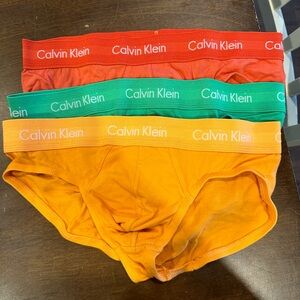 3PK MENS CALVIN KLEIN HIP BRIEFS